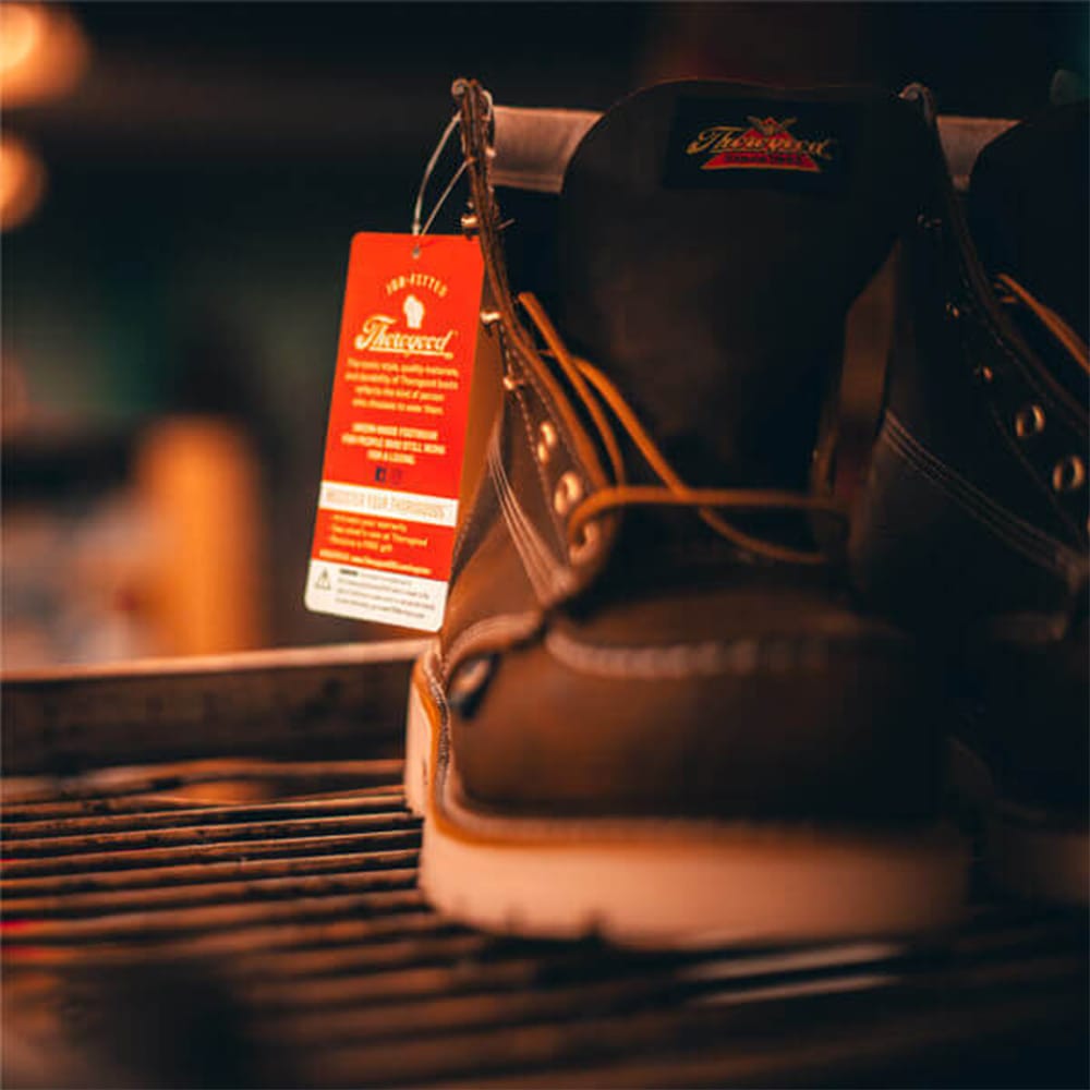 Thorogood Men's American Heritage 6 Inch Trail Crazyhorse Work Boots